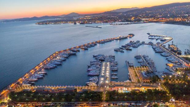 Seaside Apartment In Flisvos Marina Αθήνα Εξωτερικό φωτογραφία