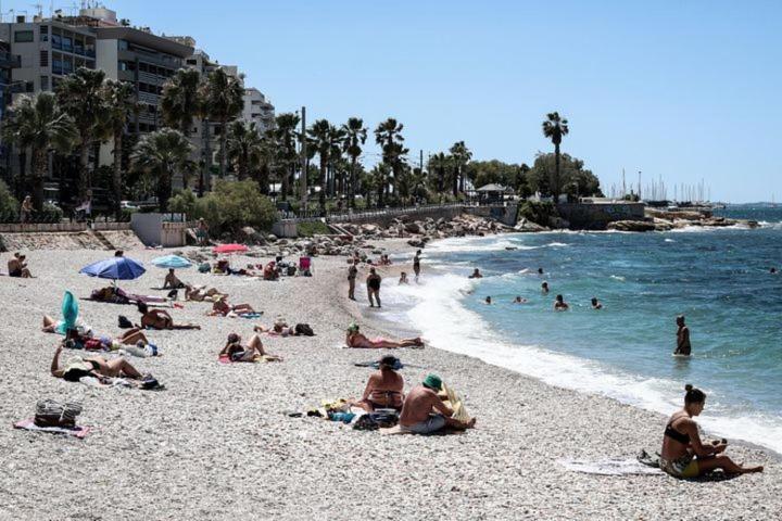Seaside Apartment In Flisvos Marina Αθήνα Εξωτερικό φωτογραφία